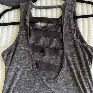 Victoria Sport tank top